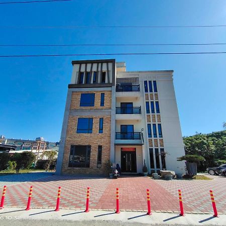 花蓮法蘿拉電梯田園民宿附設私人停車場 Ji'an Exteriör bild